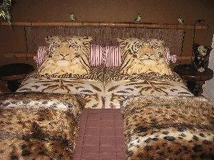 Hotel Au Manoir Des Vallees